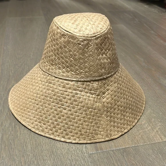 Lack of Color flat brim hat NWT Lack of Color Review: Straw and Felt Hats main image 3